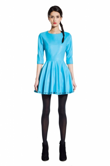 Polska marka modowa współpracuje ze Swarovskim LIFESTYLE, Moda - Najlepsze projekty powstają z pasji - Identity Passion to nowa na polskim rynku marka modowa specjalizująca się w tworzeniu ekskluzywnej odzieży skórzanej zdobionej kryształami Swarovskiego.