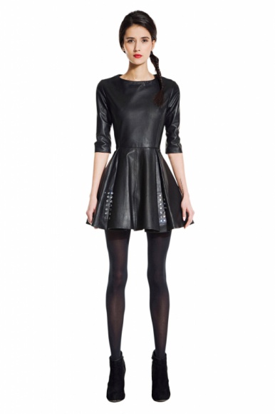 Jak wybierać i dbać o skórzane ubrania? LIFESTYLE, Moda - Wyroby skórzane to bez wątpienia ponadczasowe i luksusowe piękno. Jakość i ekskluzywność – te dwa słowa w pełni oddają istotę kreacji wykonanych ze skóry.