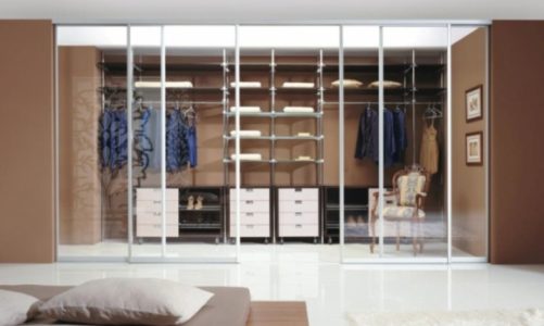 Jaka szafa na modowe hity?