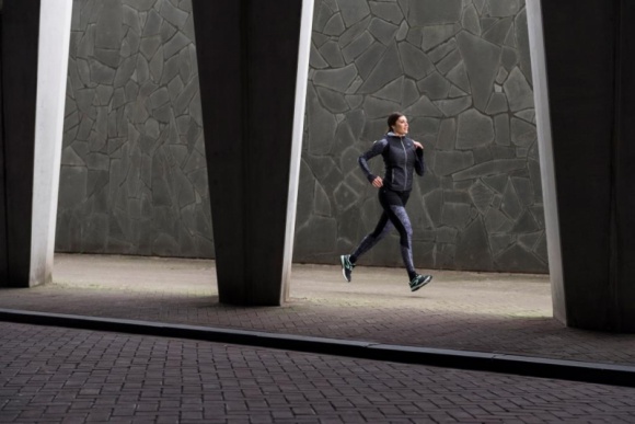 Pogoda dla biegaczy LIFESTYLE, Moda - Nowa kolekcja Jogging Kalenji by Decathlon AW 2017