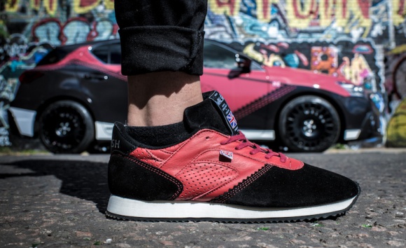 Buty inspirowane Lexusem CT LIFESTYLE, Moda - Od prawie trzydziestu lat ludzie wybierają samochody Lexusa, by wygodnie podróżować na większych i mniejszych dystansach.