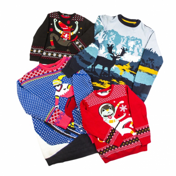 Święta w filmowym stylu LIFESTYLE, Moda - Zastanawiasz się, co w tym roku założyć na Wigilię w rodzinnym gronie? Warto skorzystać ze wskazówek z ulubionych świątecznych filmów! Oto kilka podpowiedzi, dzięki którym będziesz wyglądać jak Bridget Jones, członek rodziny McCallisterów lub bohaterka hitu Listy do M.